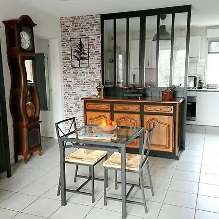 Cosy A Avec Piscine Partagee 65 M²